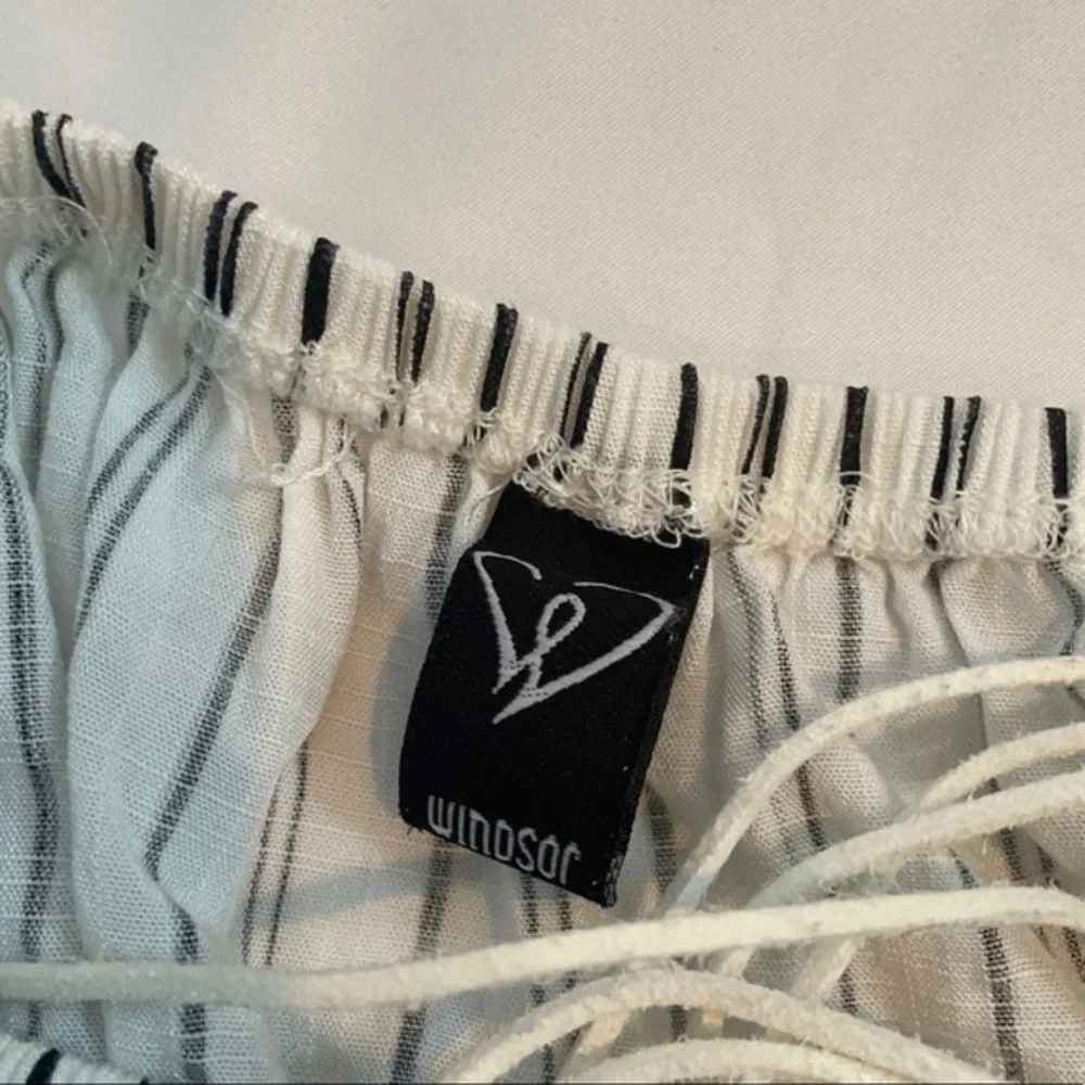 Ruched Striped Tie Crop Long Sleeve - Picture 5 of 6